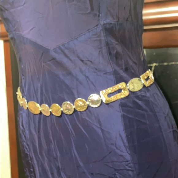 32 inch Abstract Metal Belt - Picture 2 of 7